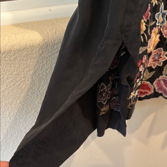 Johnny Was Black Tunic with Multicolor Embroidery - Picture 4 of 10